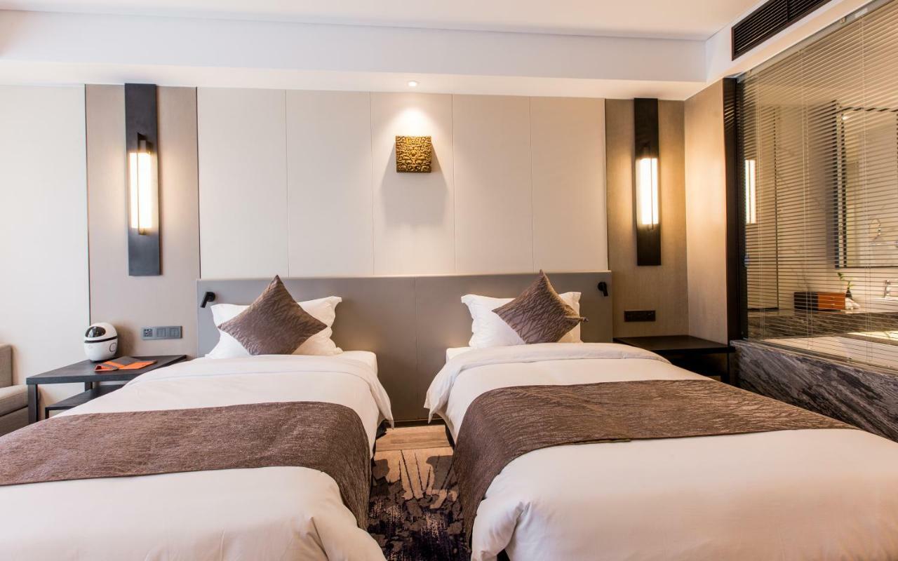 Howard Johnson By Wyndham Life Zhuoyuan Ningbo Luaran gambar