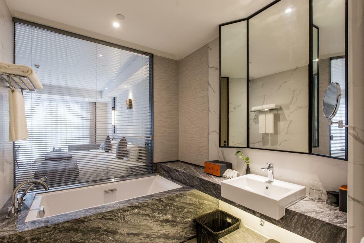 Howard Johnson By Wyndham Life Zhuoyuan Ningbo Luaran gambar