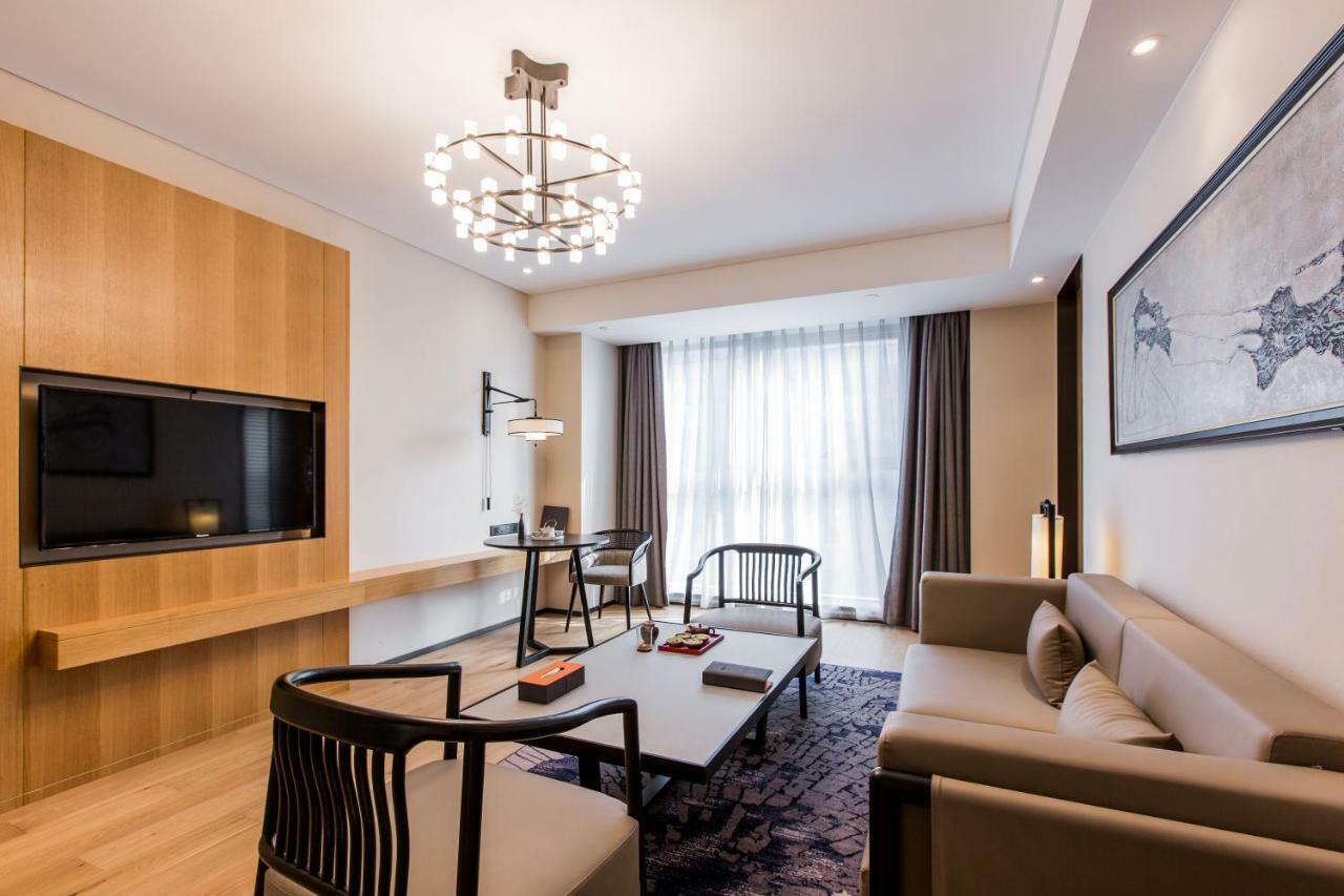 Howard Johnson By Wyndham Life Zhuoyuan Ningbo Luaran gambar