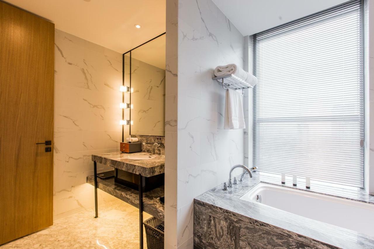 Howard Johnson By Wyndham Life Zhuoyuan Ningbo Luaran gambar
