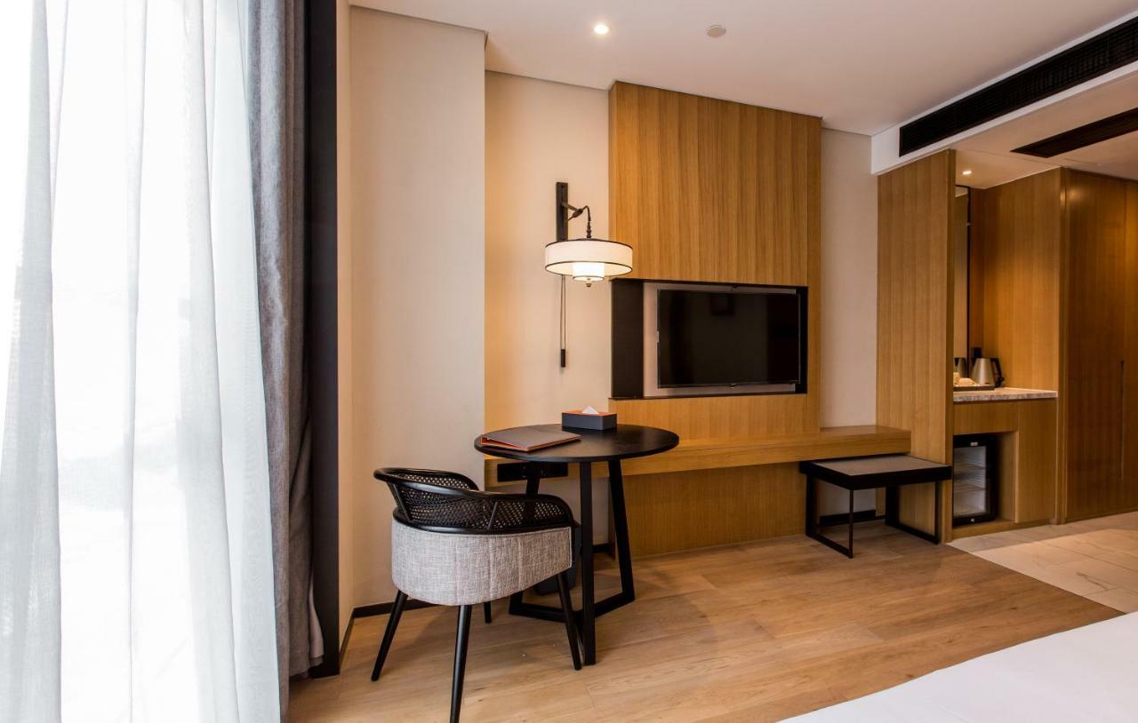 Howard Johnson By Wyndham Life Zhuoyuan Ningbo Luaran gambar