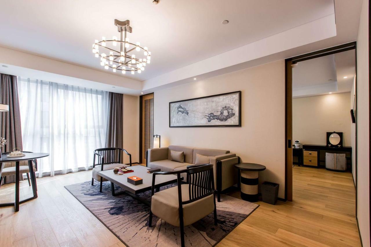 Howard Johnson By Wyndham Life Zhuoyuan Ningbo Luaran gambar