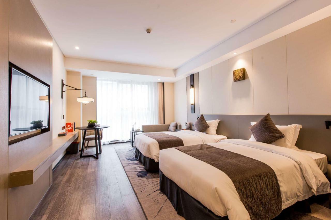 Howard Johnson By Wyndham Life Zhuoyuan Ningbo Luaran gambar